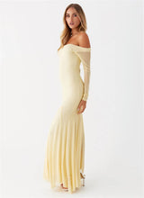 Off-shoulder Long Sleeve Strapless Backless Pleated Maxi Dress