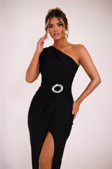 Shiny Brooch Inclined Shoulder Sleeveless Backless Split Maxi Dress