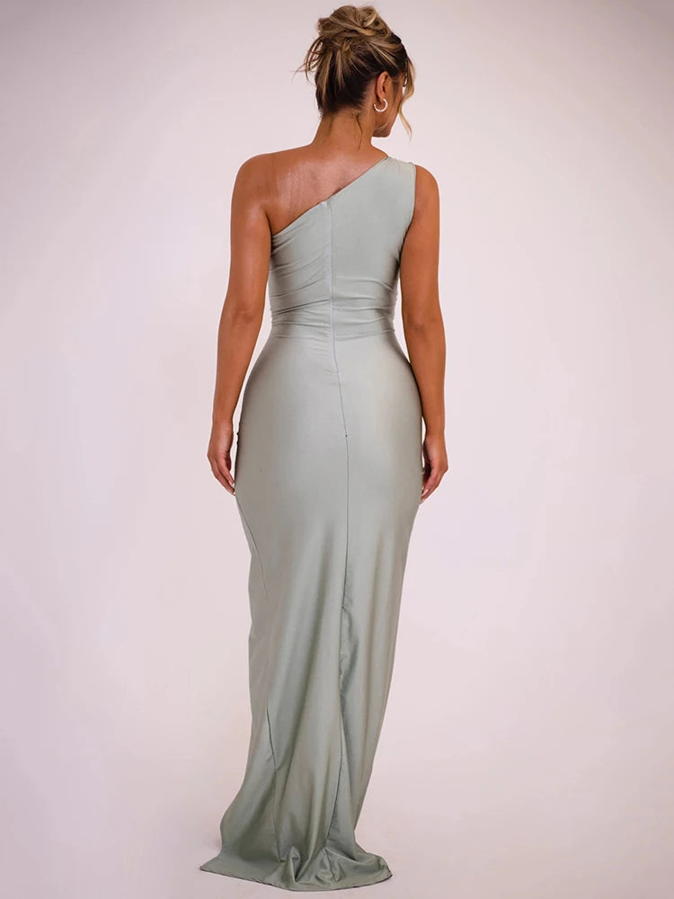 Shiny Brooch Inclined Shoulder Sleeveless Backless Split Maxi Dress